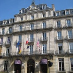 La Cloche Hotel