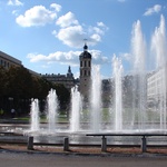 One of Lyon's many water features.