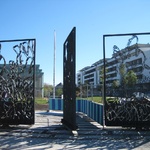 The gates to the Jardin