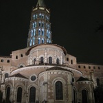 Basilique St-Sernin at night