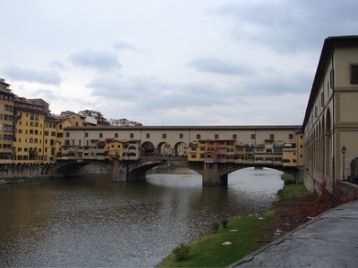 A view of the Ponte Vecchio bridge, once housed black smiths and tanners