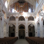 Lucerne: A beatifully light and uplifting church - Jesuitenkirche.