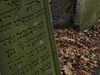 Hebrew writing only on the tombs no Czech