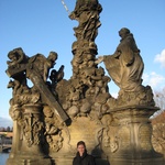 The cleanest statue on charles Bridge
