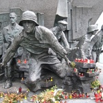 Warsaw: Upraising monument 