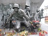 Warsaw: Upraising monument 