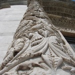 The detail in the carving