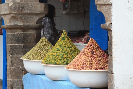 Bowels and bowels of olives