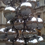 Kapoor sculture artist at Royal Academy for Pinnacle Club (CCO) work event