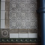 Mountgrove Road tiled entrance