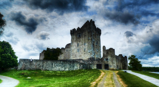 The dramatic Ross Castle