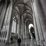 Amiens Cathedral & the lost boy