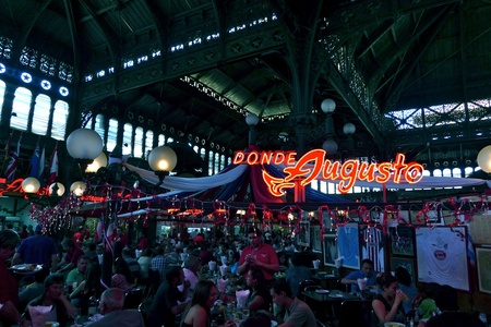 The restaurant where we had lunch - Donde Augusto. It was massive!