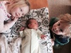 Settled at 10pm and then at 3am, woke at 7am. Not bad at all! Slept through the morning tea party for iris too.