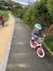 Juni did 3 laps on her own around the park. Brakes are hit and miss but she had a fab time. Both older girls have the blades a go around twice.