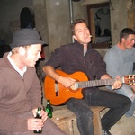 Scotty and Bastian in harmony.