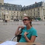 The sitter? the thinker? the poser?