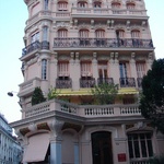 Gini's new apartment block ...