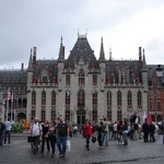 Back into the main squre "Burg" square