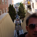 Escalator transport to the Parc 