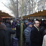 Bastille Markets - fresh outdoors supermarket!