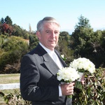 Alan, stuck with the flowers.