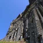The organ into the cliffs below