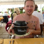 The moules pots arrive!
