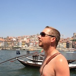 Infront of Porto's harbour