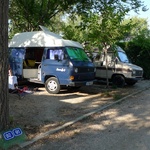 Valencia camping ground - surrounded by kiwis and Aussies in their homes