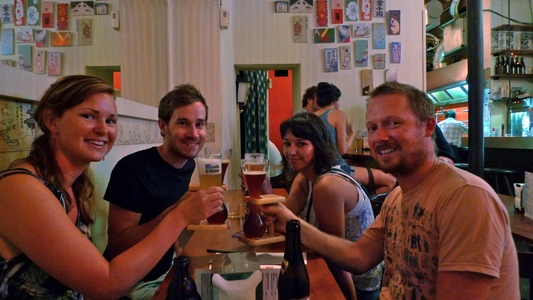 Local Ales all round with Don and Cellina at Mosquito, Barcelona