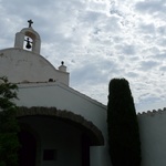 The church on the way to the Dali Museum