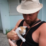 Tom is attached!