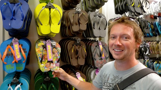 At the Havaiana store