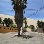 The main street of Huachachina