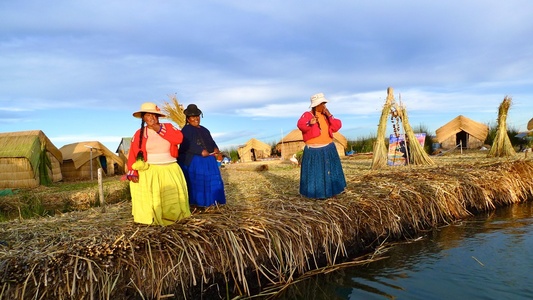 The floating islands
